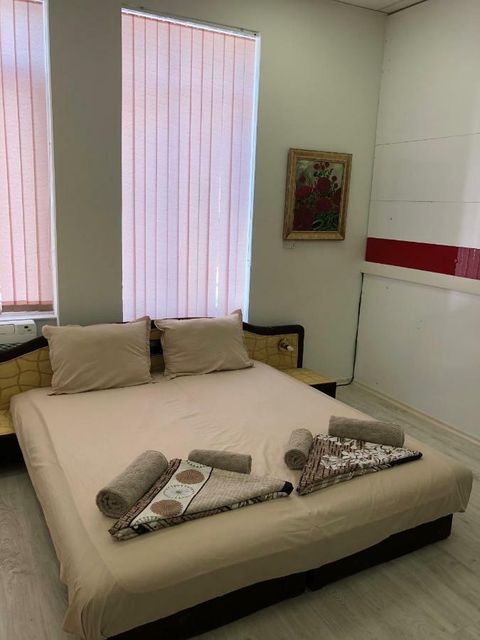Guest Rooms Opera Пловдив Экстерьер фото