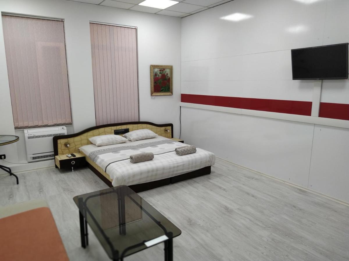 Guest Rooms Opera Пловдив Экстерьер фото